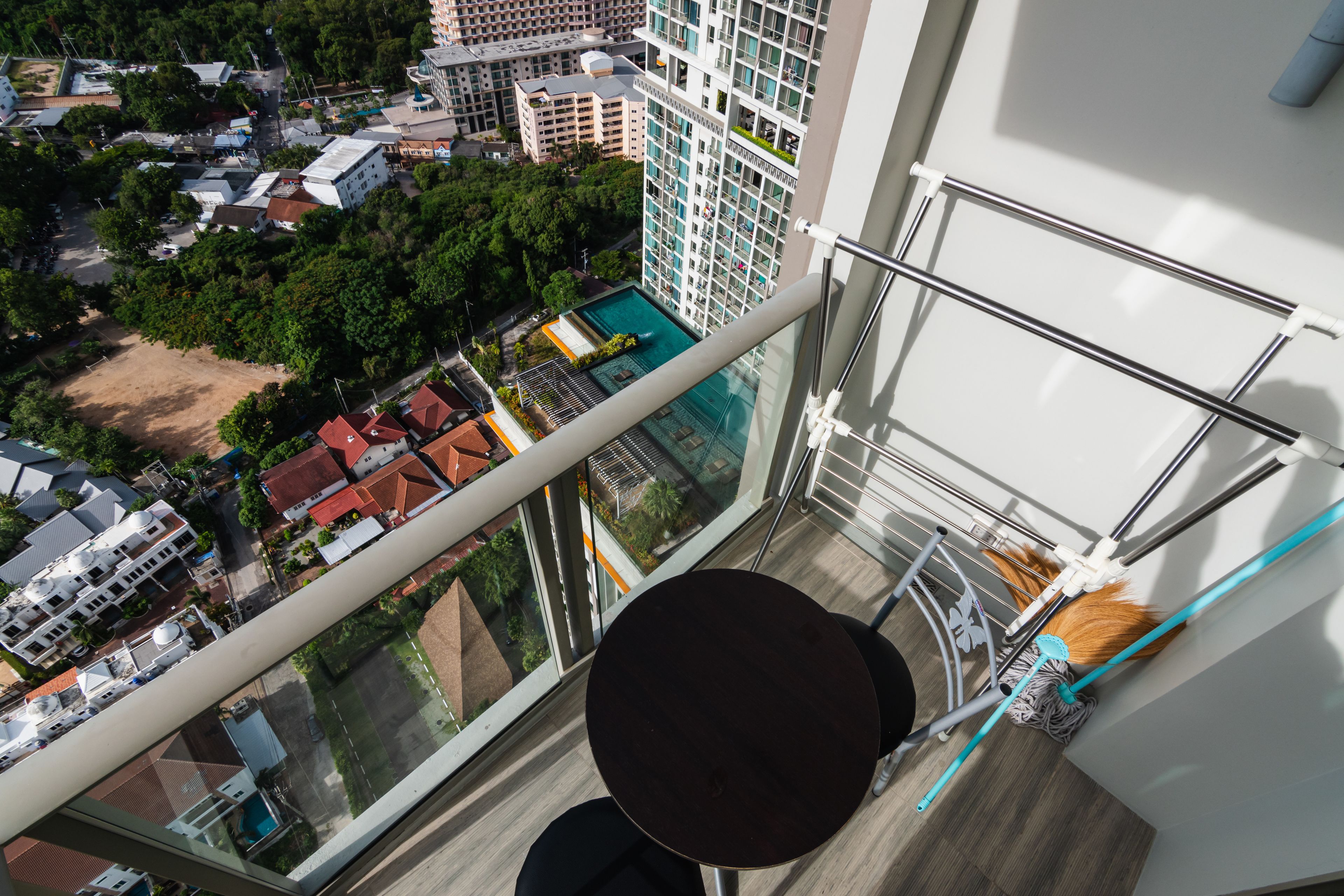 The Riviera Wongamat by Pattaya Holiday