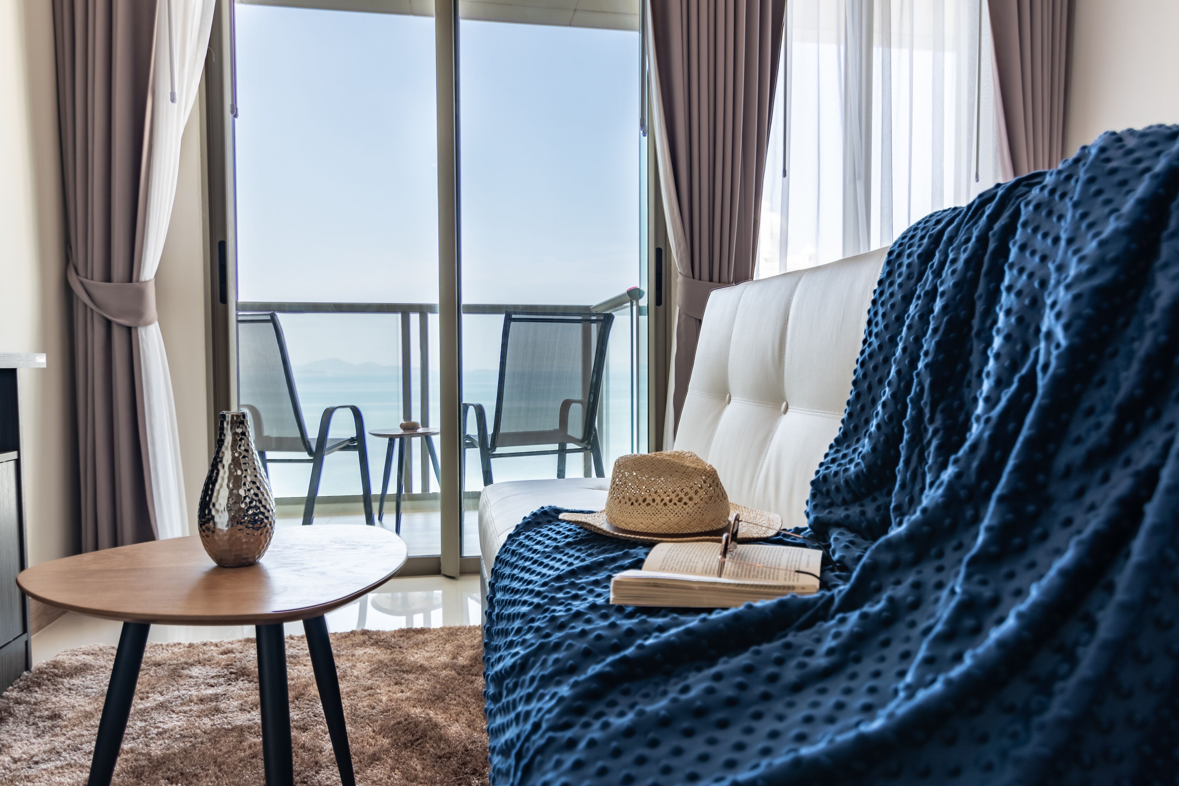 The Riviera Wongamat by Pattaya Holiday