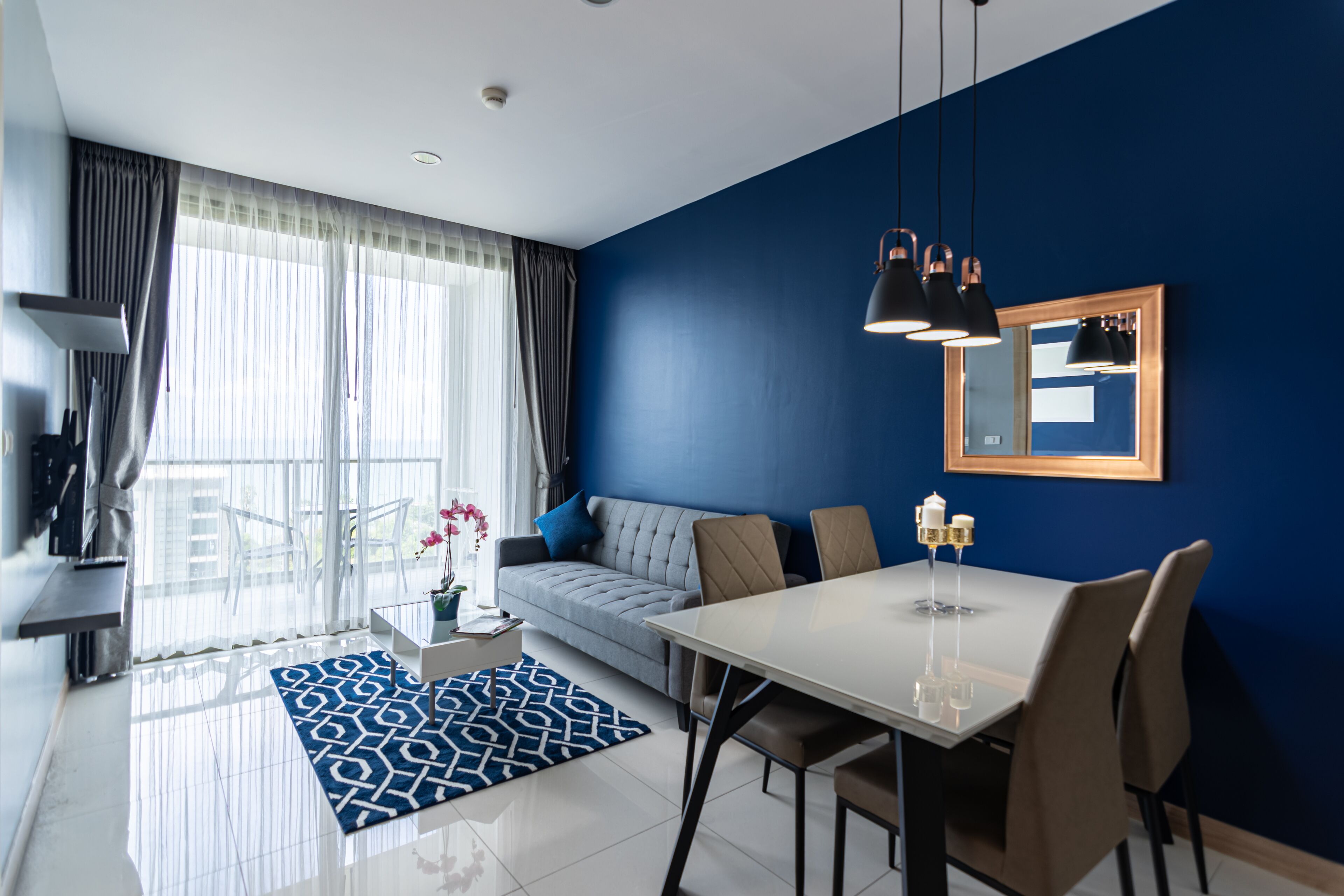 The Riviera Wongamat by Pattaya Holiday