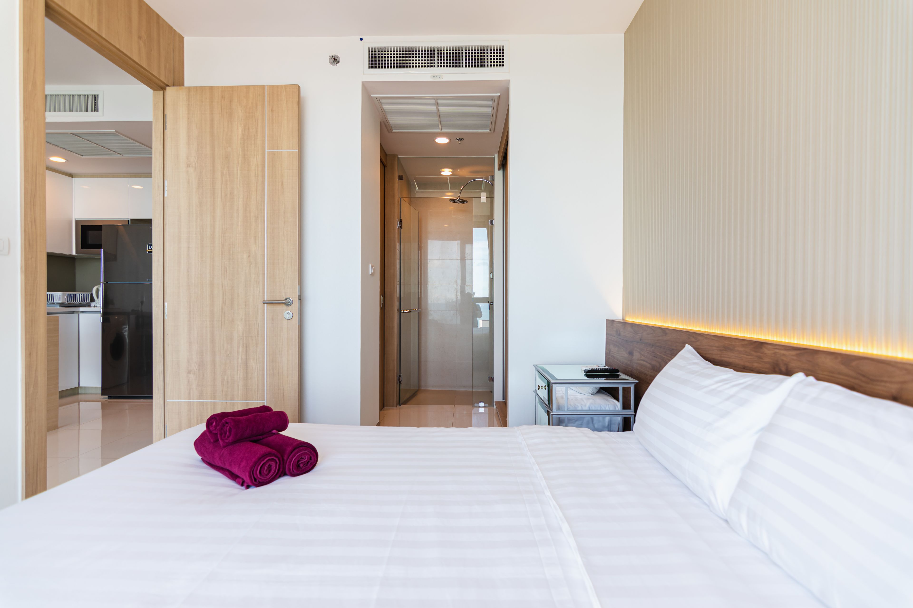 The Riviera Wongamat by Pattaya Holiday