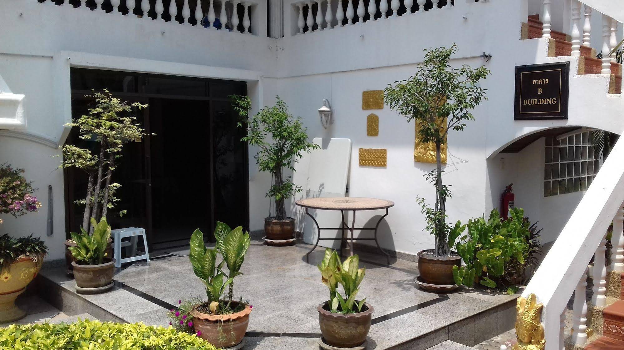 Villa Oranje Pattaya