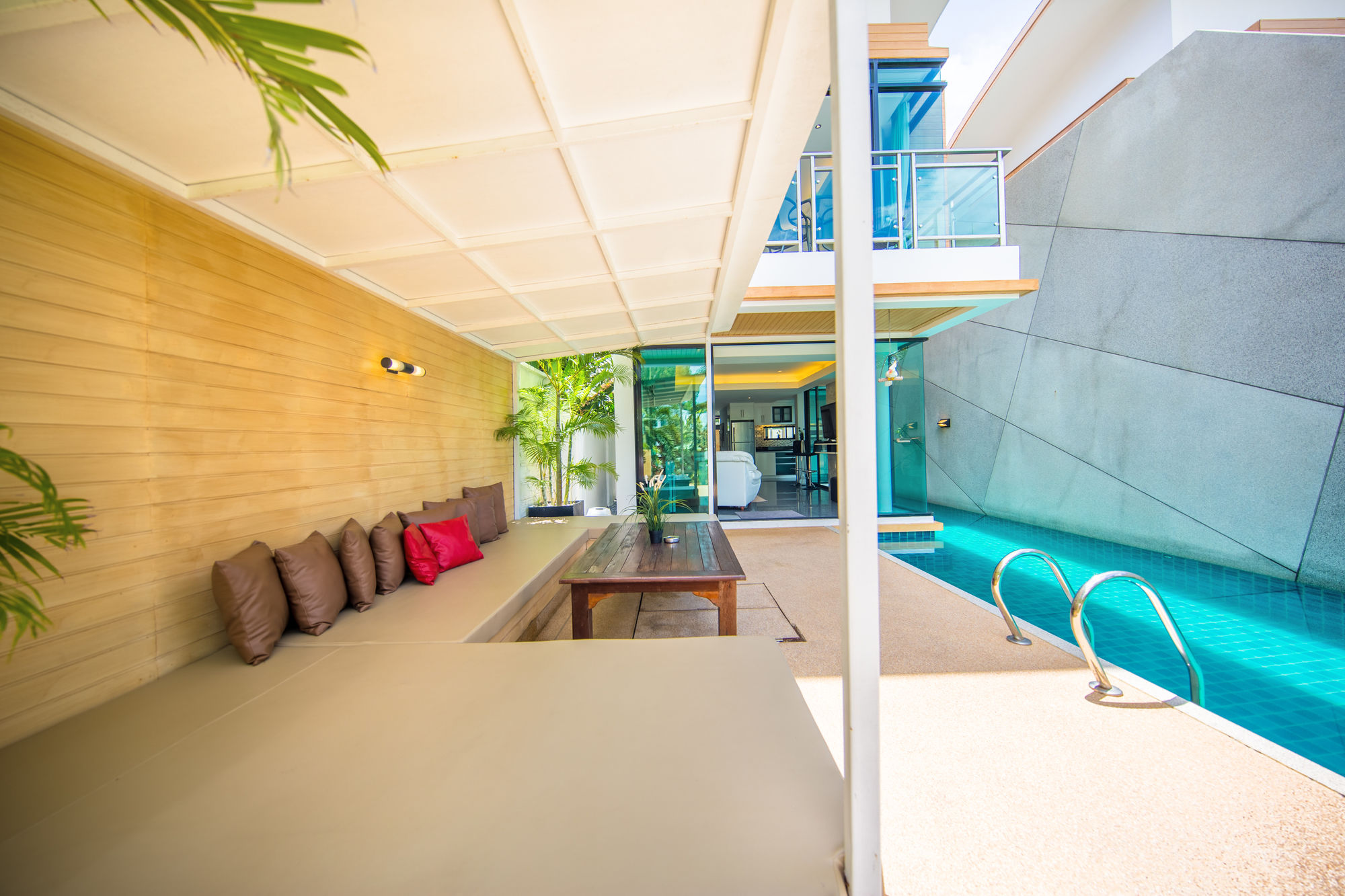 Paradise Pool Villa Pattaya in Tropicana Village