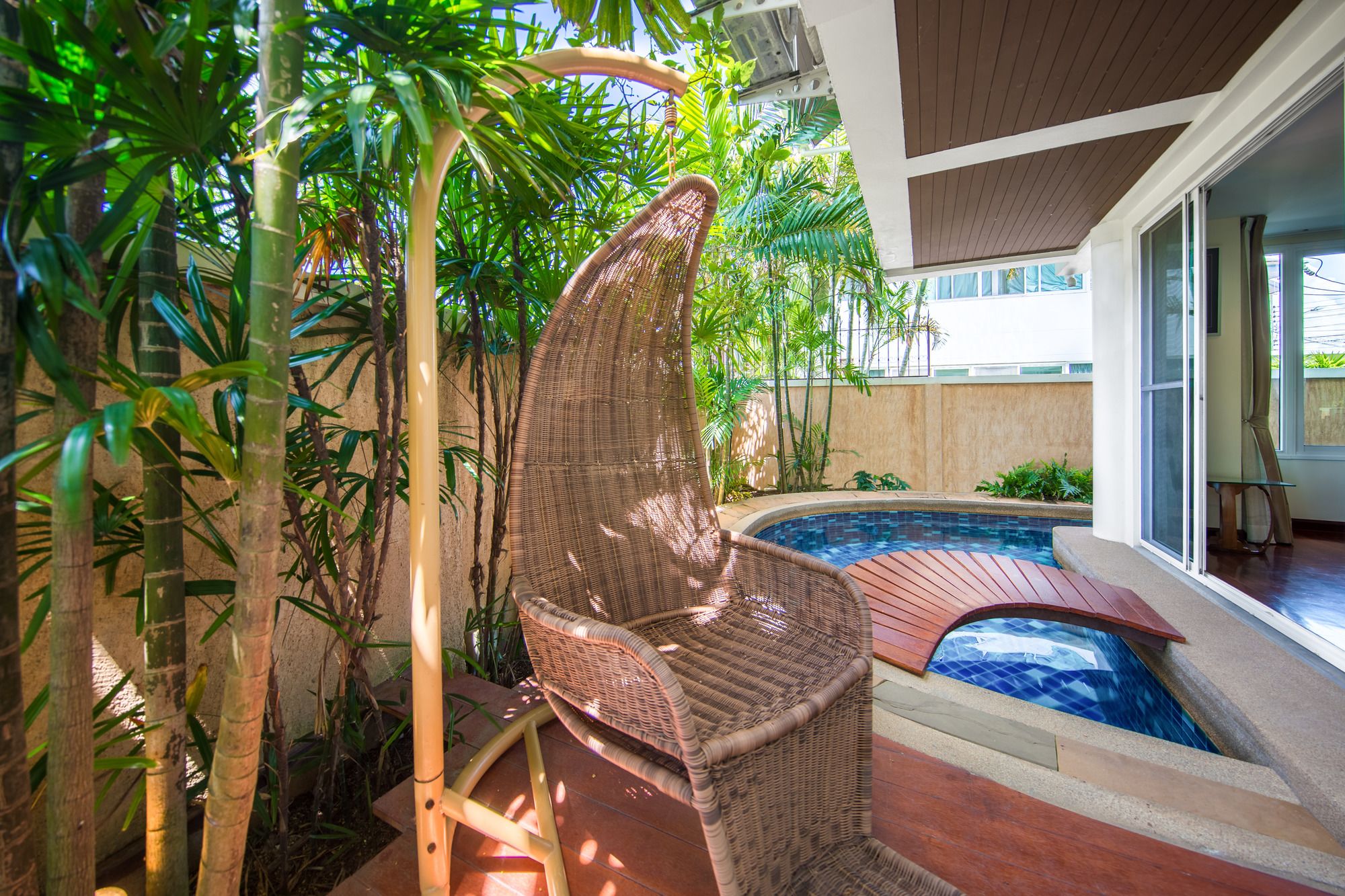 Paradise Pool Villa Pattaya in Tropicana Village