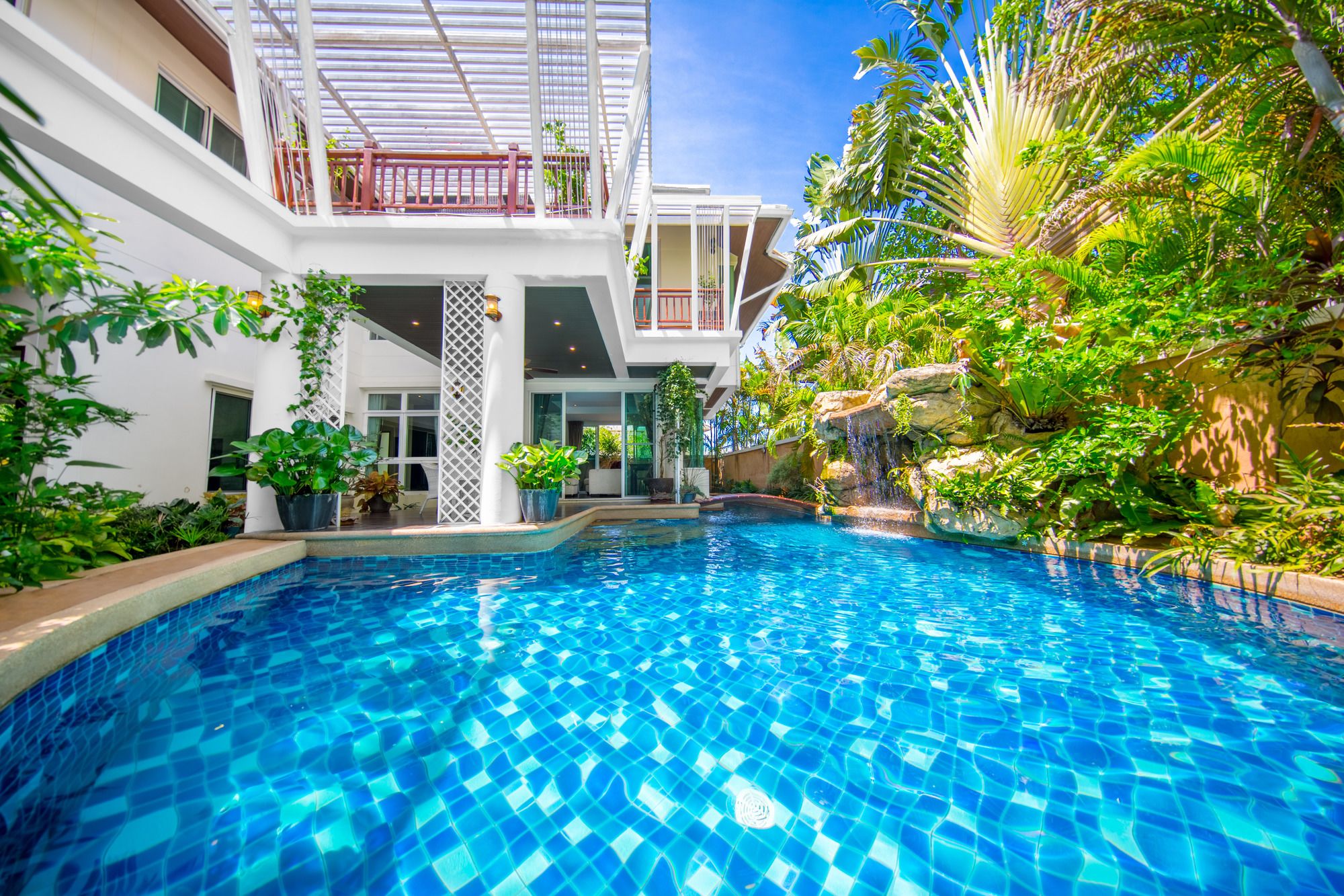 Paradise Pool Villa Pattaya in Tropicana Village