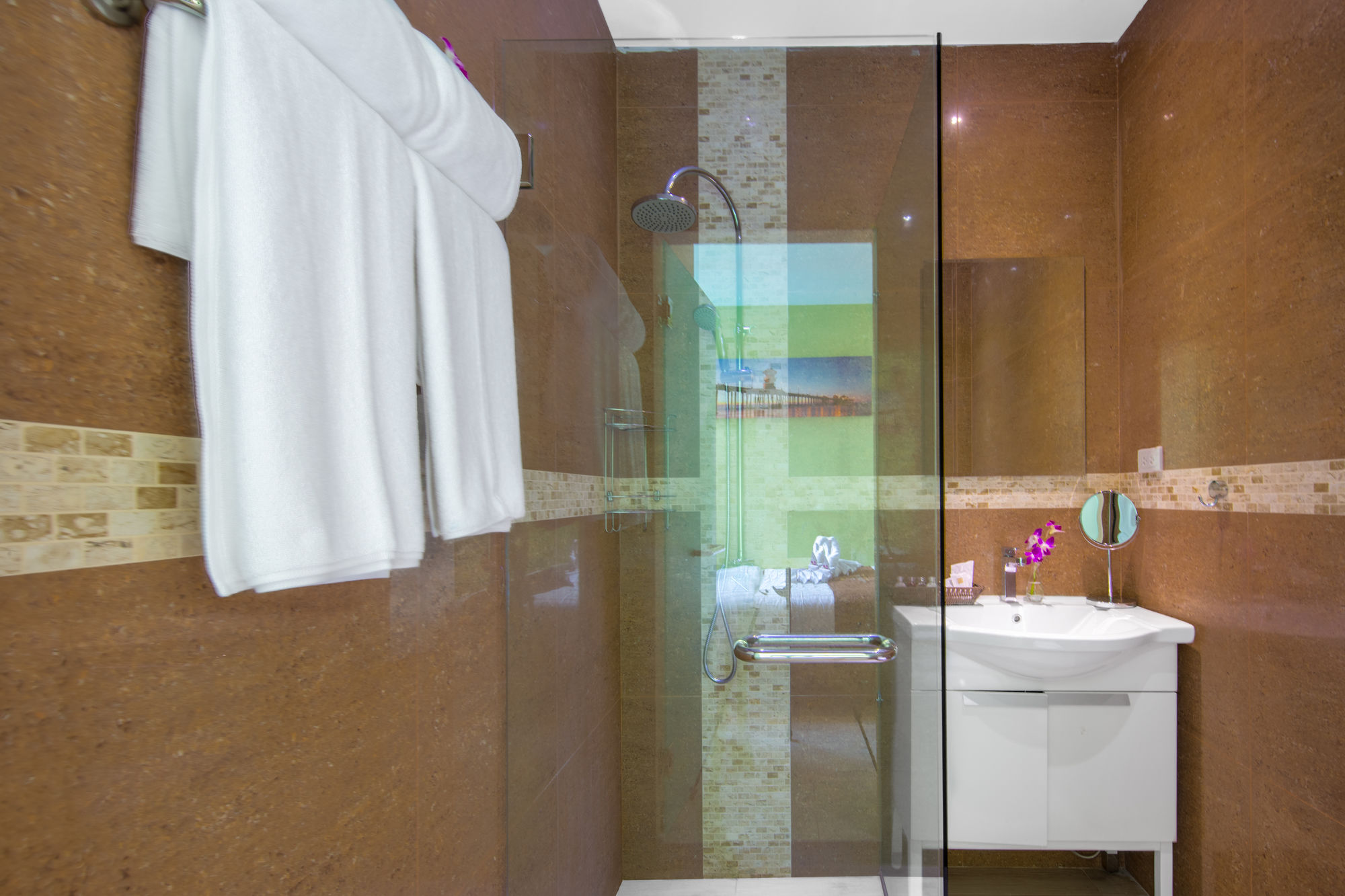 Paradise Pool Villa Pattaya in Tropicana Village