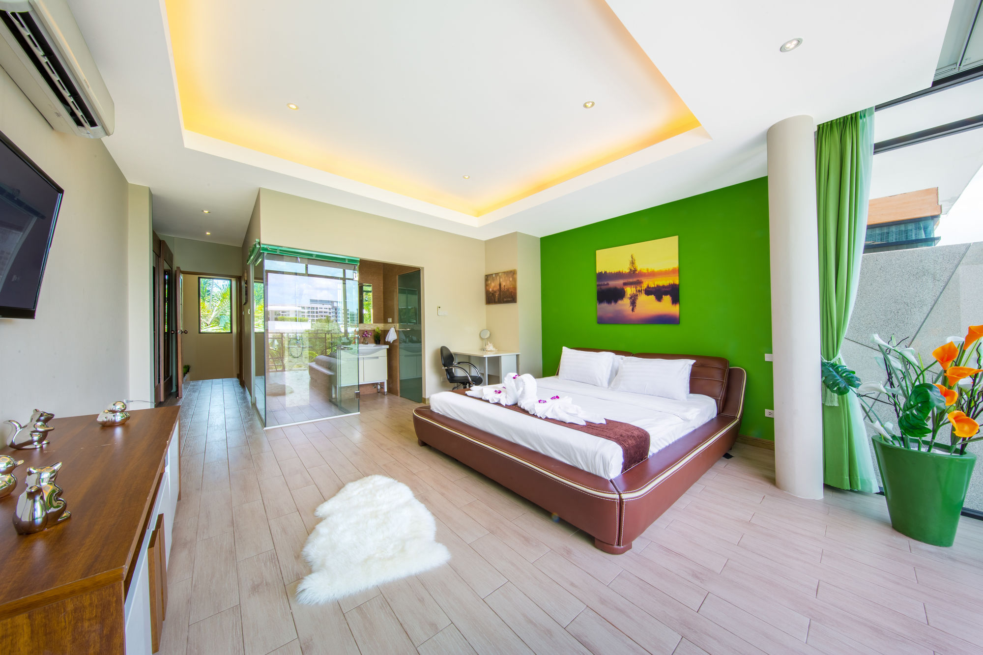 Paradise Pool Villa Pattaya in Tropicana Village