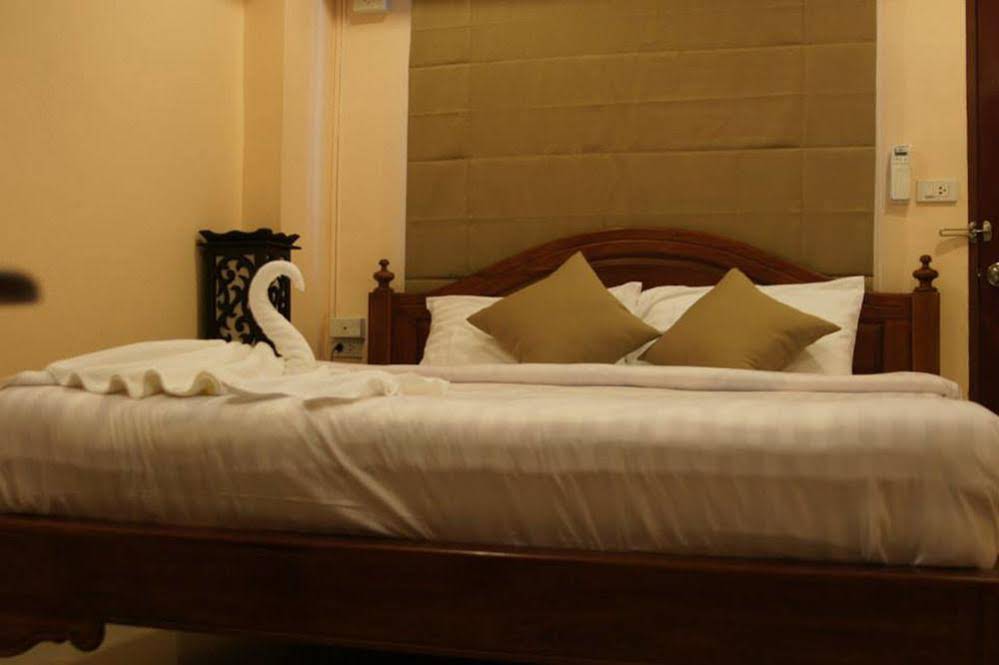 V Like At Pattaya Hotel