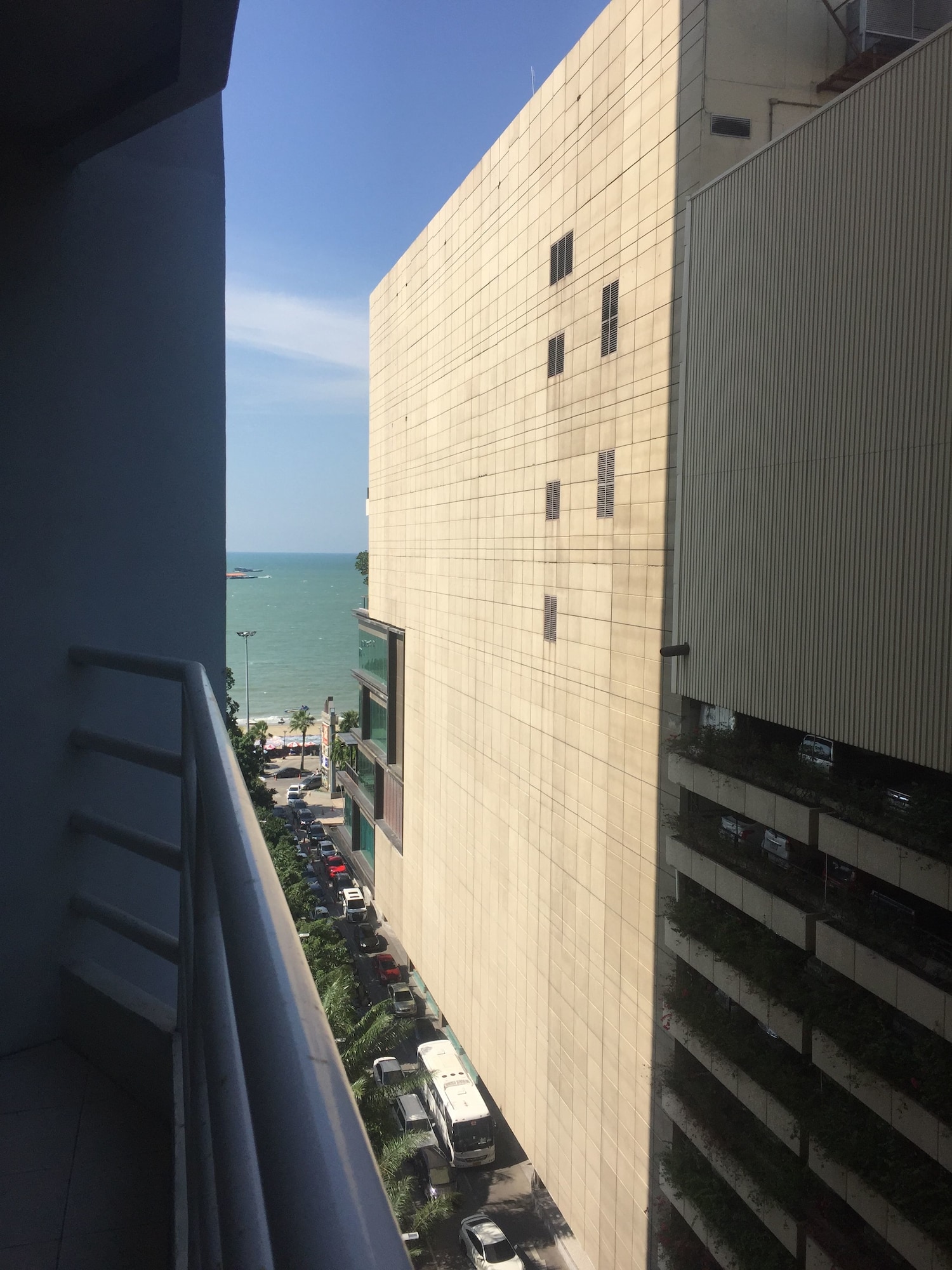 View Talay 6 Pattaya Beach Condominium View Talay 6 Pattaya Beach Condominium