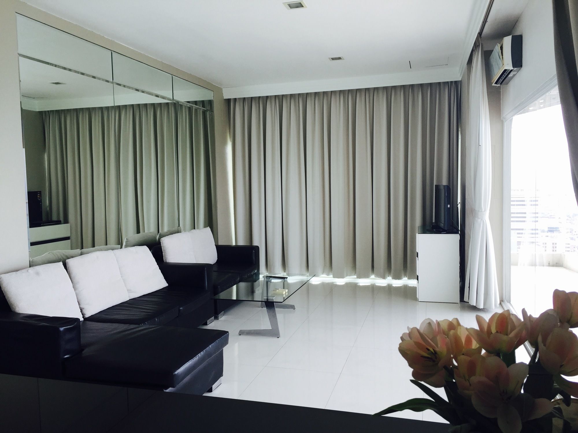 View Talay 6 Pattaya Beach Condominium View Talay 6 Pattaya Beach Condominium
