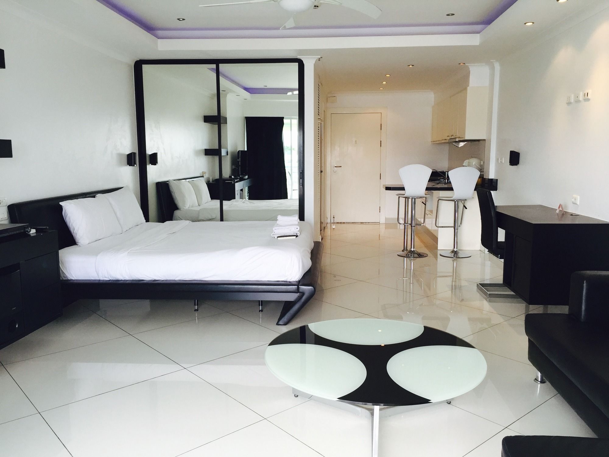 View Talay 6 Pattaya Beach Condominium View Talay 6 Pattaya Beach Condominium