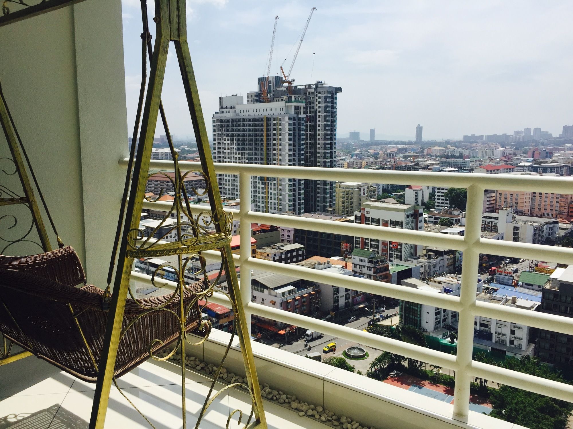 View Talay 6 Pattaya Beach Condominium View Talay 6 Pattaya Beach Condominium