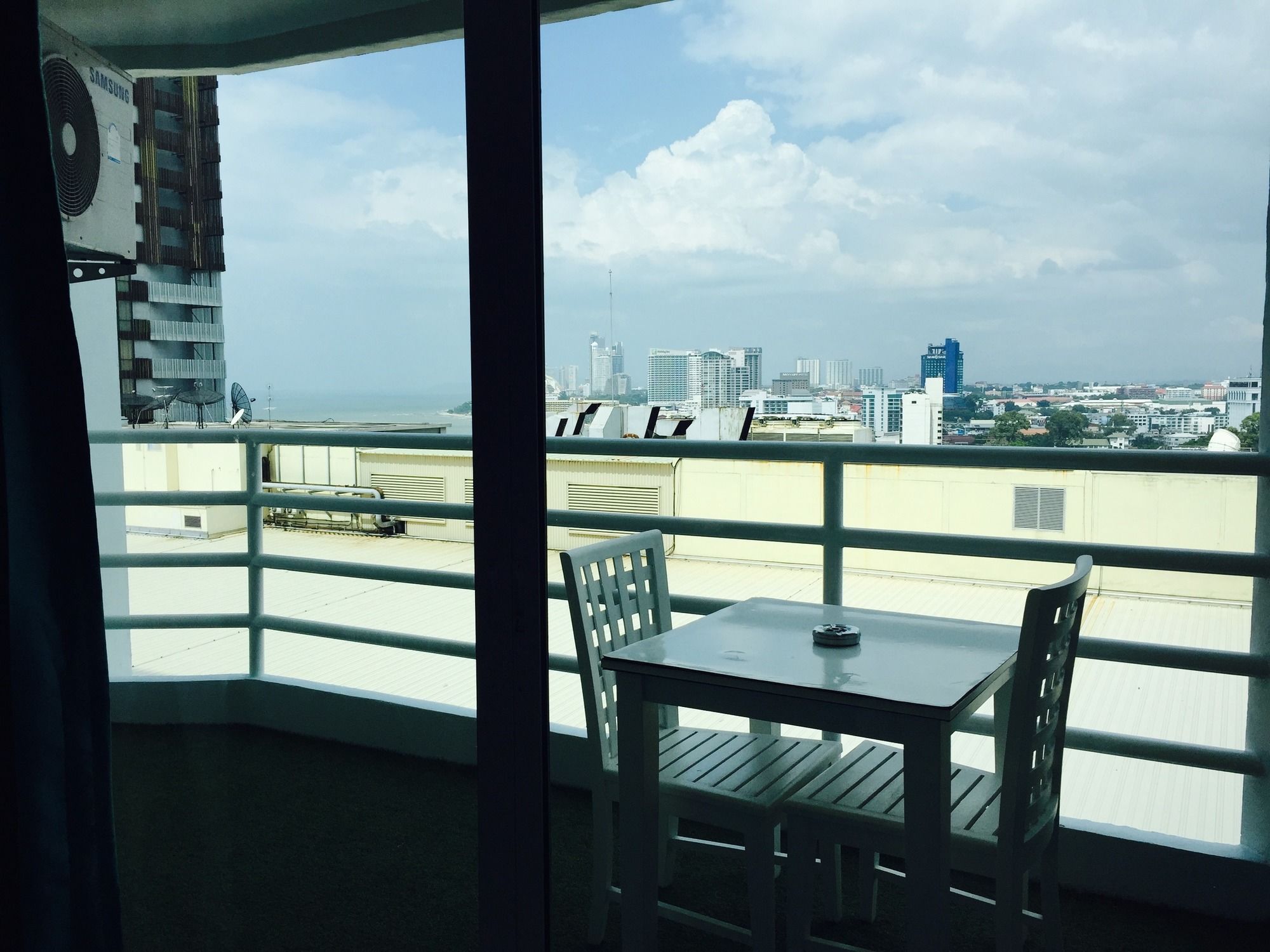 View Talay 6 Pattaya Beach Condominium View Talay 6 Pattaya Beach Condominium
