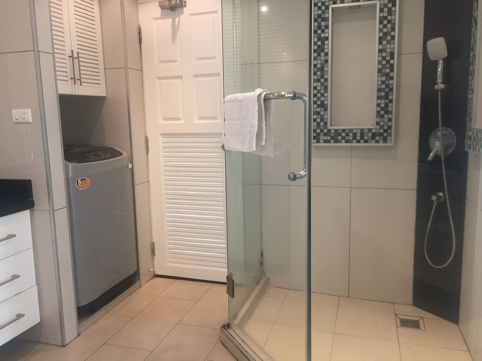View Talay 6 Pattaya Beach Condominium View Talay 6 Pattaya Beach Condominium