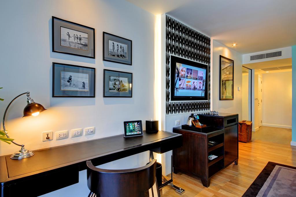 Wave Hotel