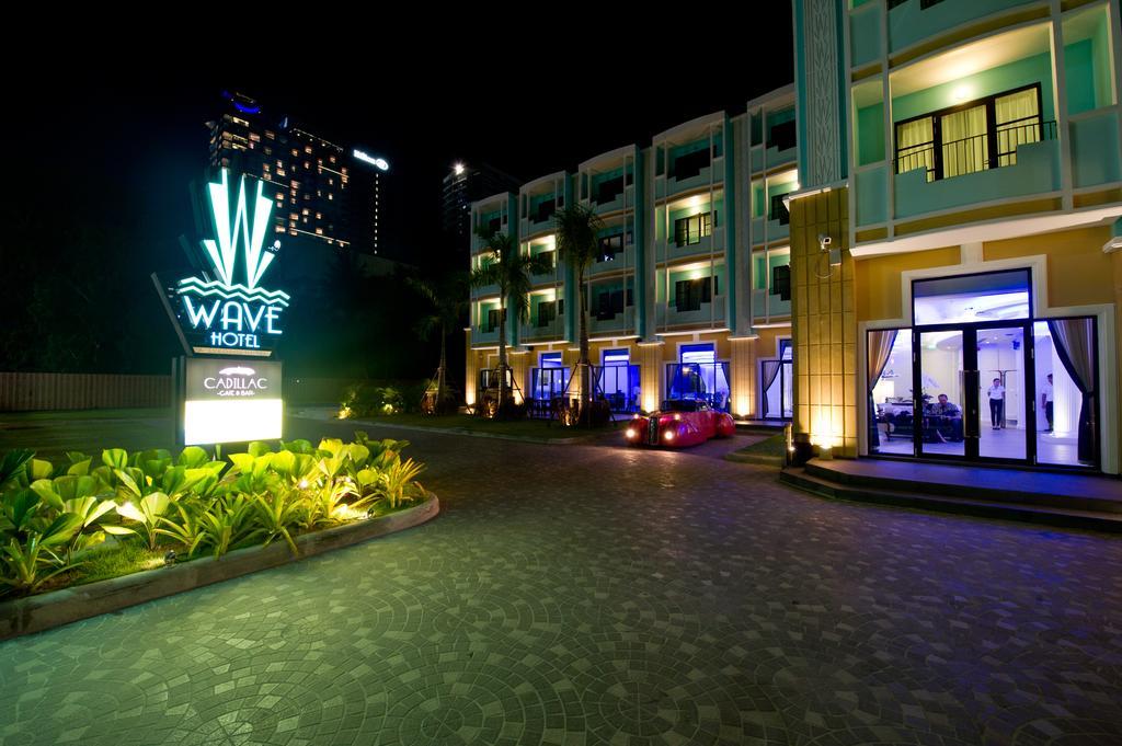 Wave Hotel