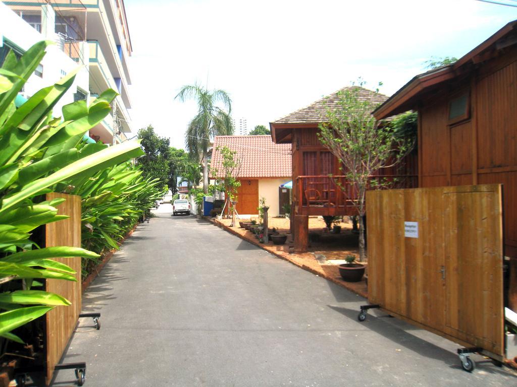 Wood House Pattaya