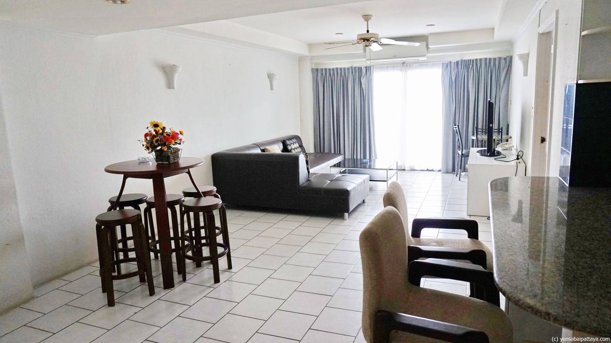 Yensabai Condo Pattaya