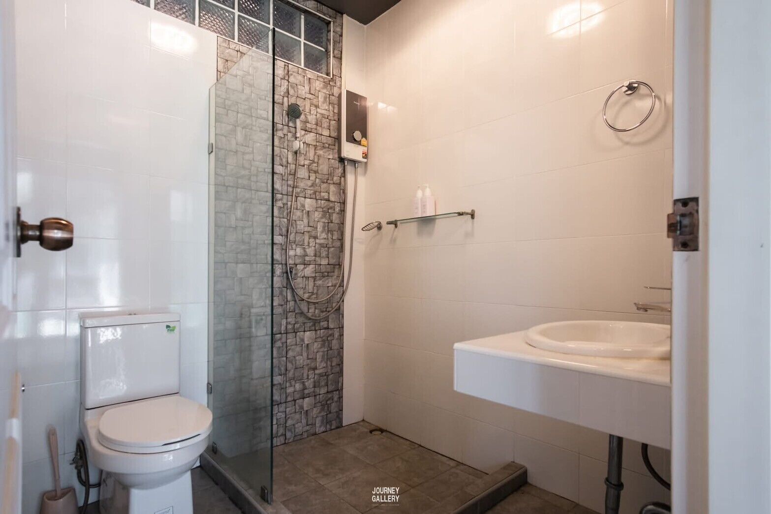 Level Tri Pool Villa Sattahip