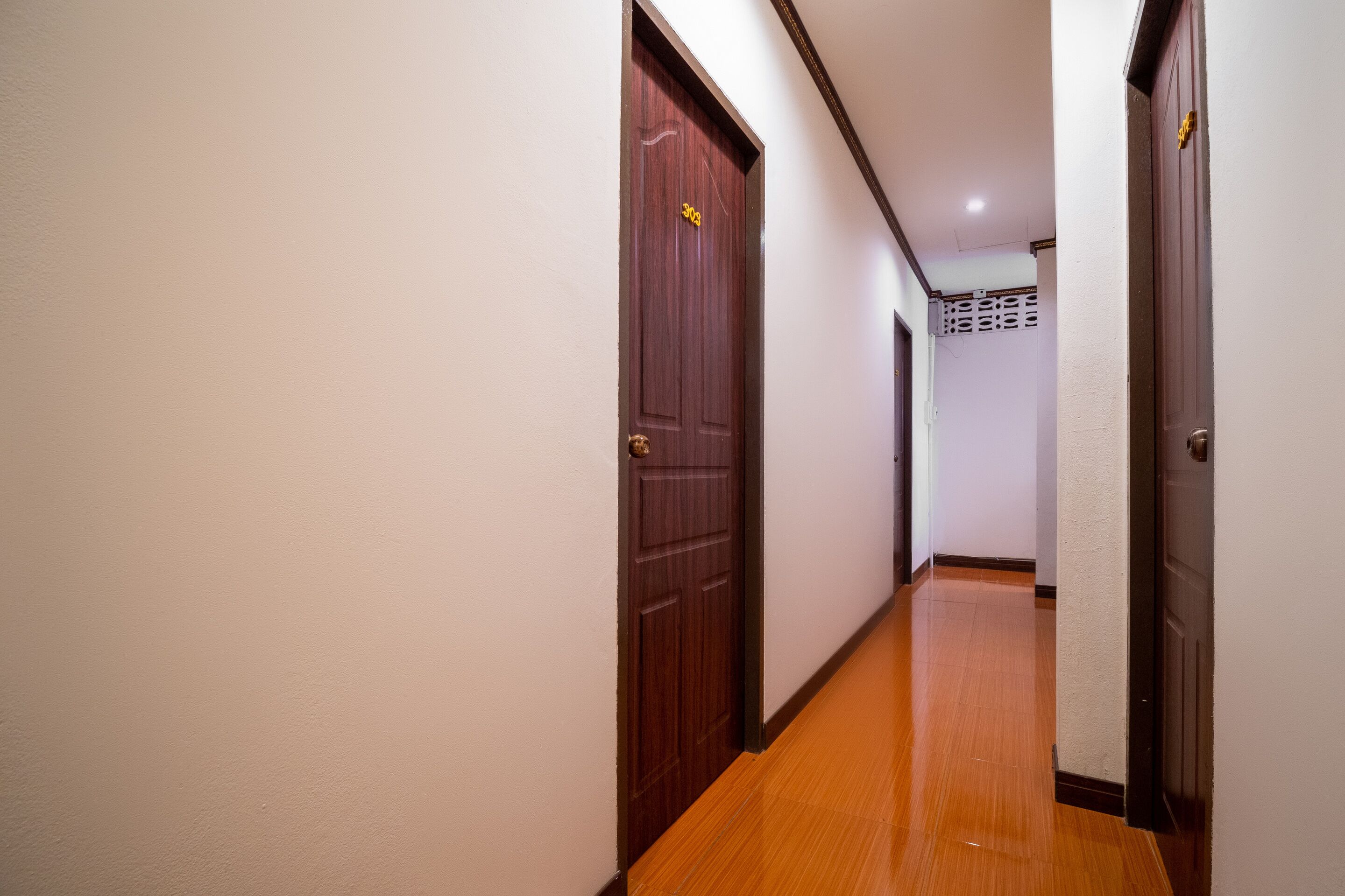 PK Residence by OYO Rooms