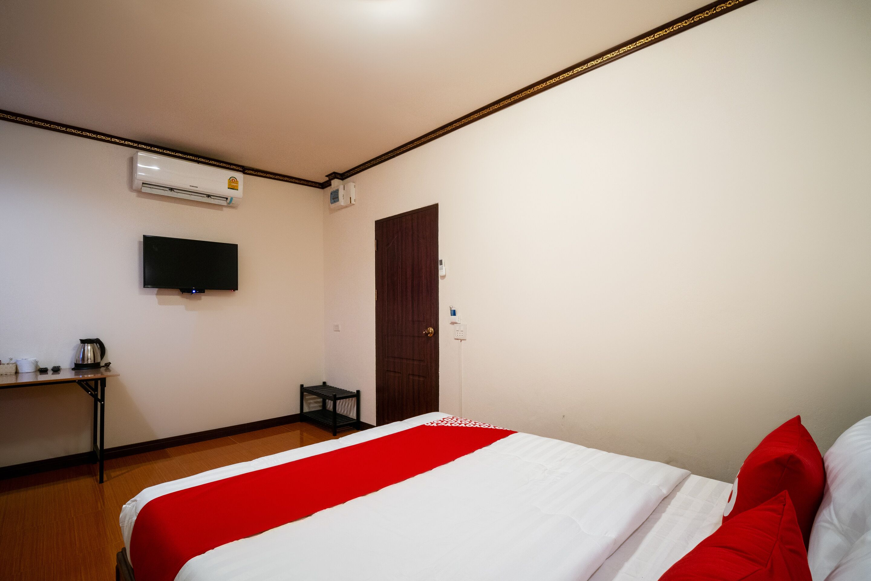 PK Residence by OYO Rooms