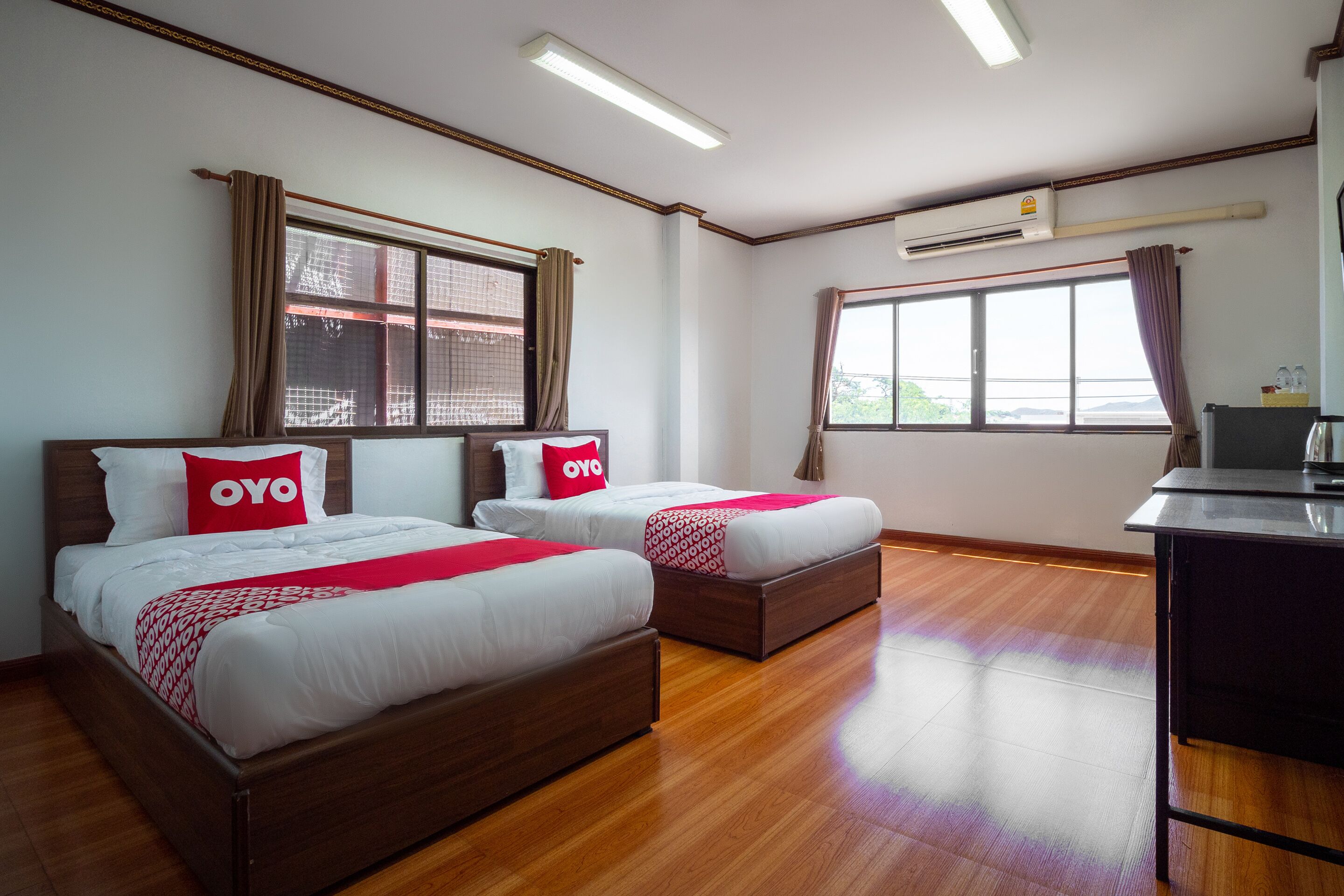 PK Residence by OYO Rooms