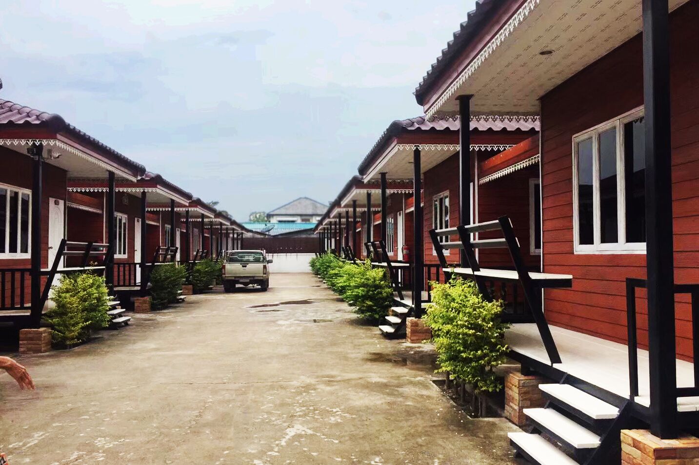 OYO 1166 Train Way Resort