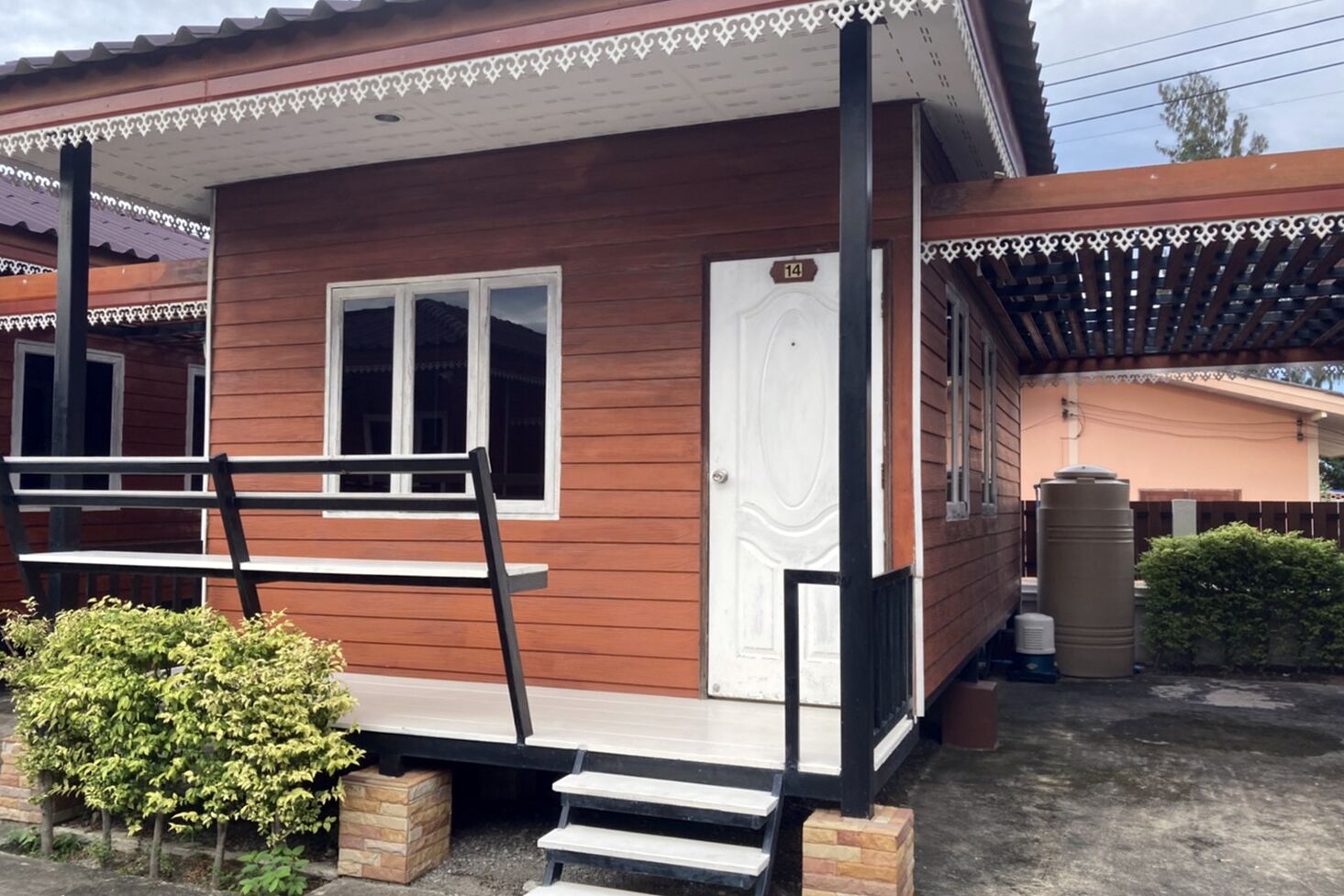 OYO 1166 Train Way Resort