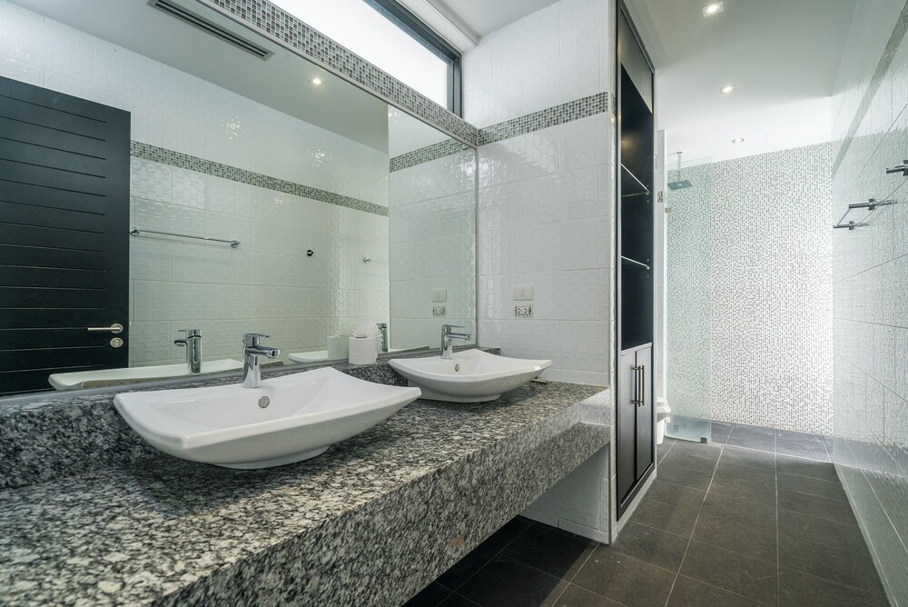 Diamond Villas by Lofty