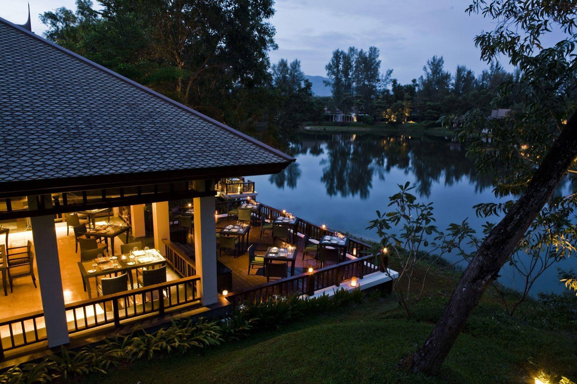 DoublePool Villas by Banyan Tree