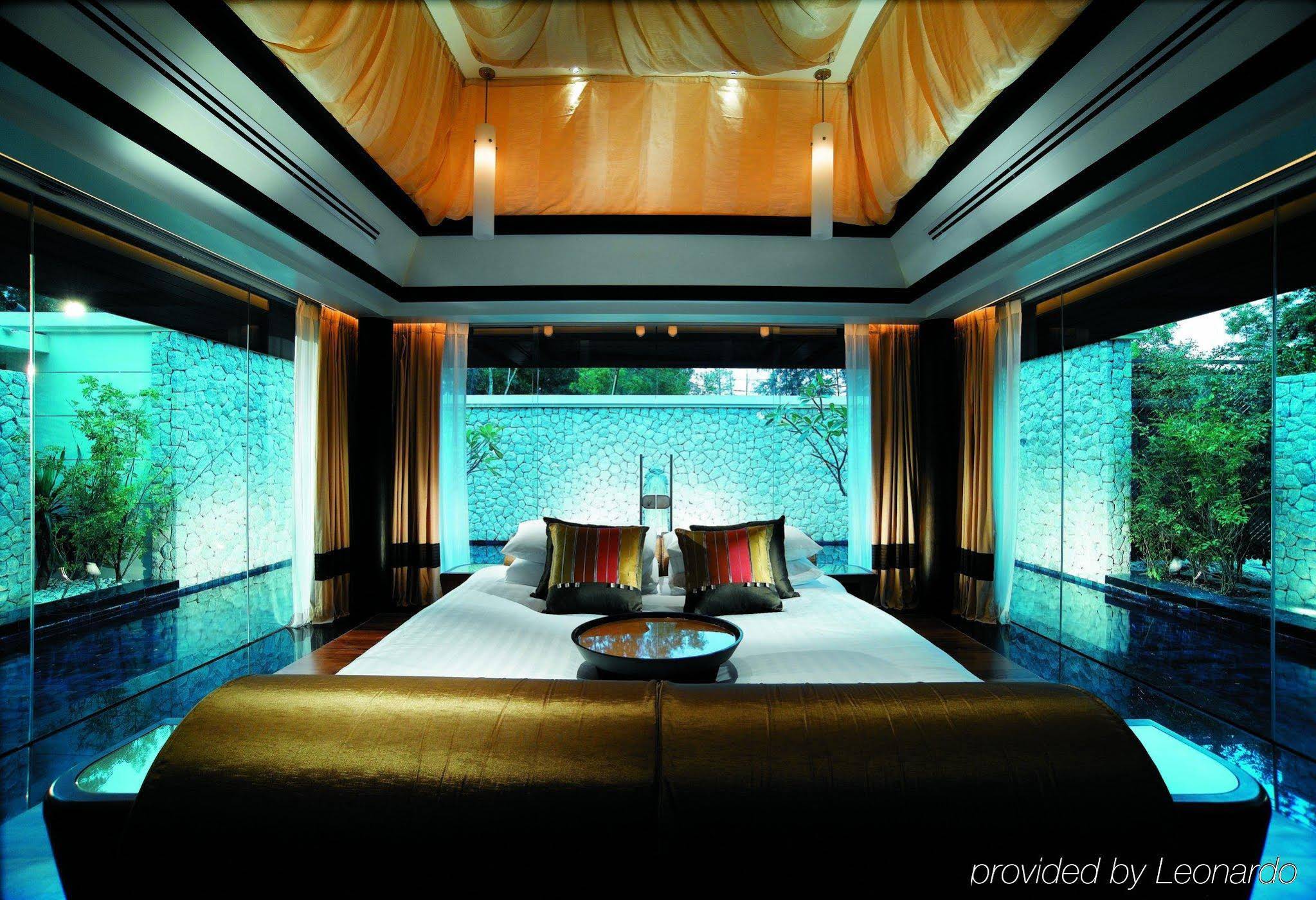 DoublePool Villas by Banyan Tree