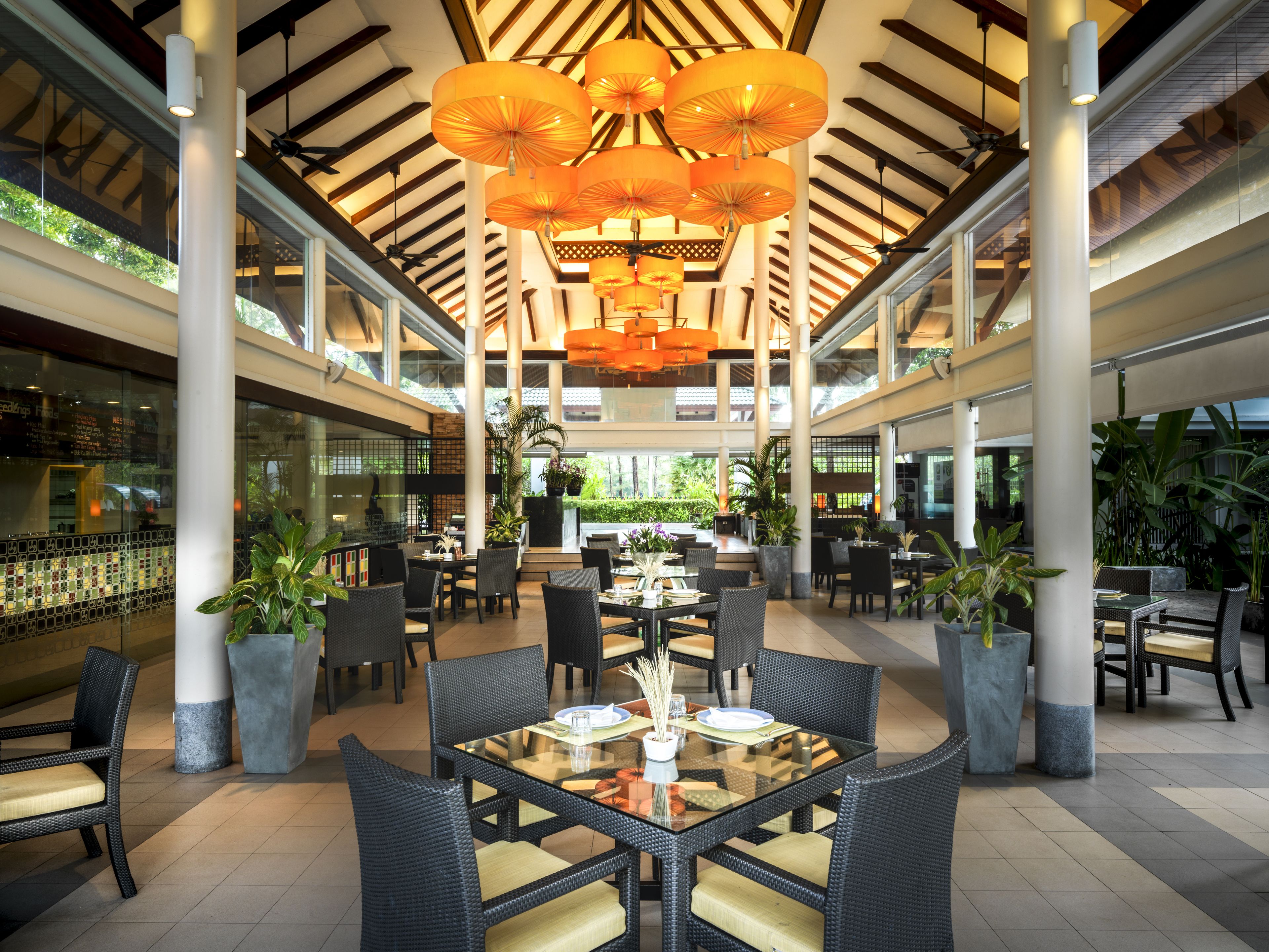 Homm Suites Laguna
