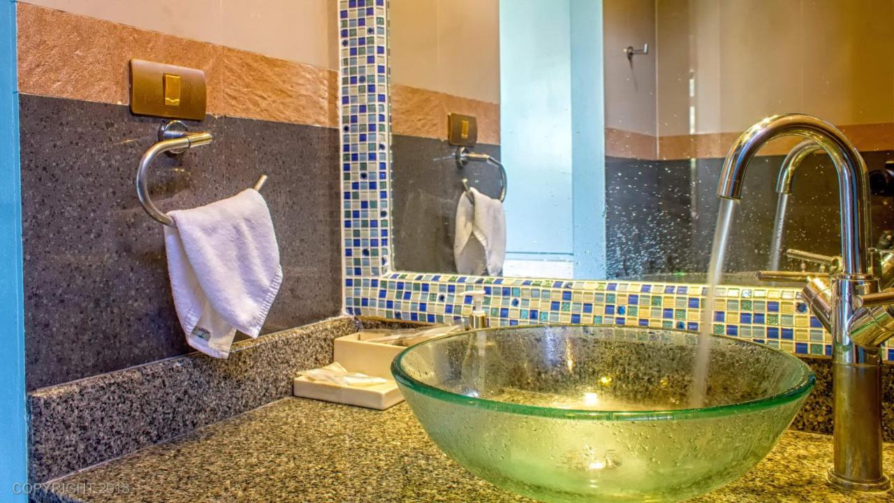 Les Palmares Villas Phuket