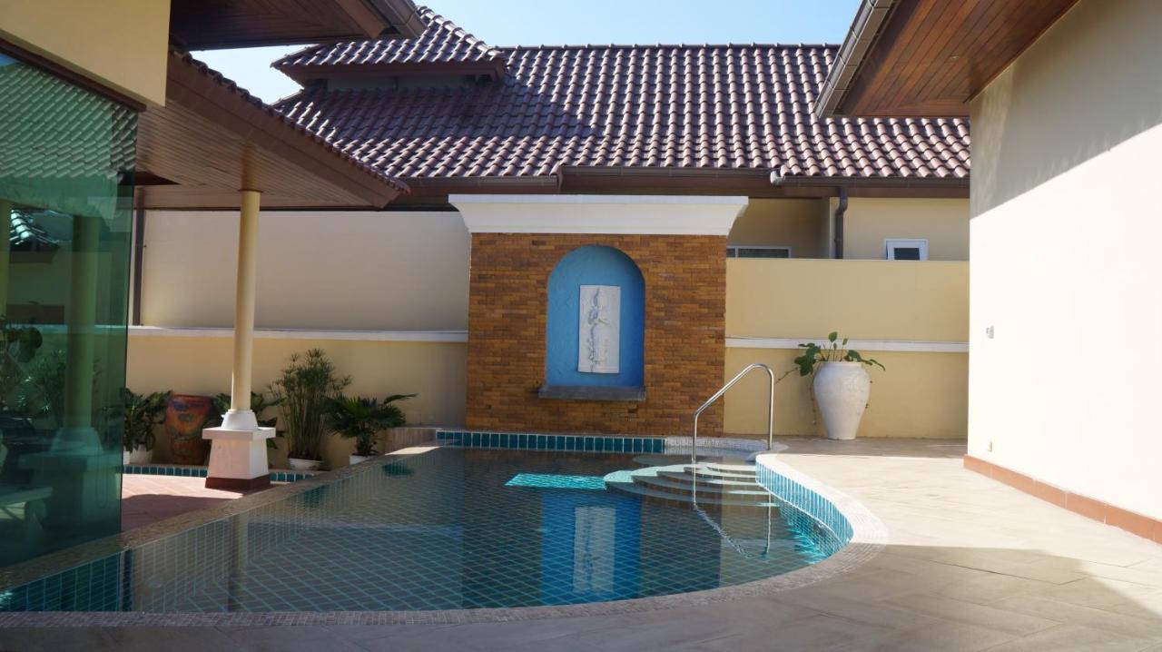 Les Palmares Villas Phuket