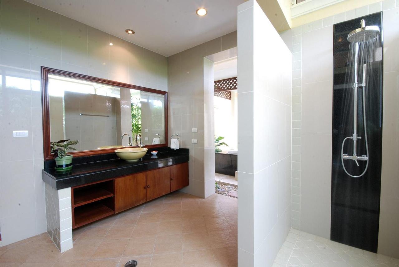Les Palmares Villas Phuket