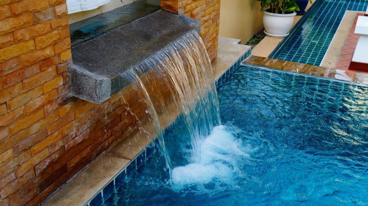 Les Palmares Villas Phuket