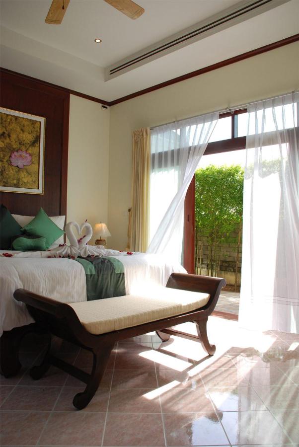 Les Palmares Villas Phuket