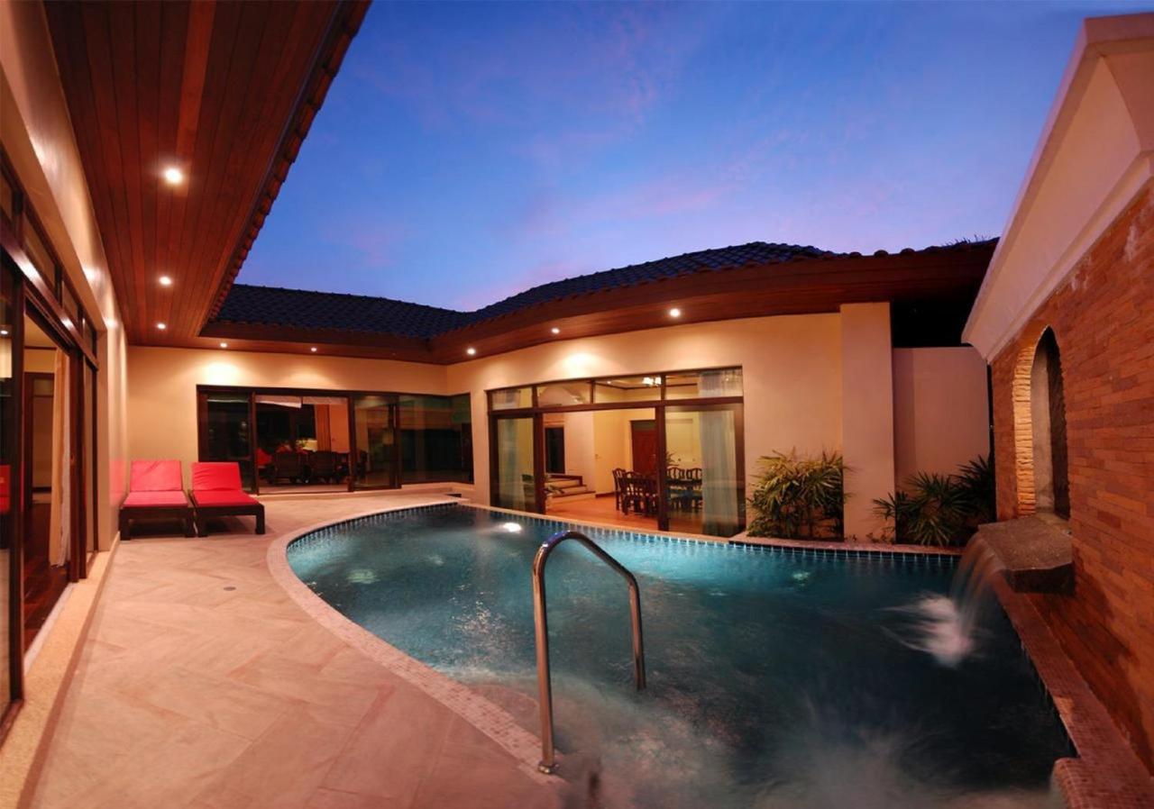 Les Palmares Villas Phuket