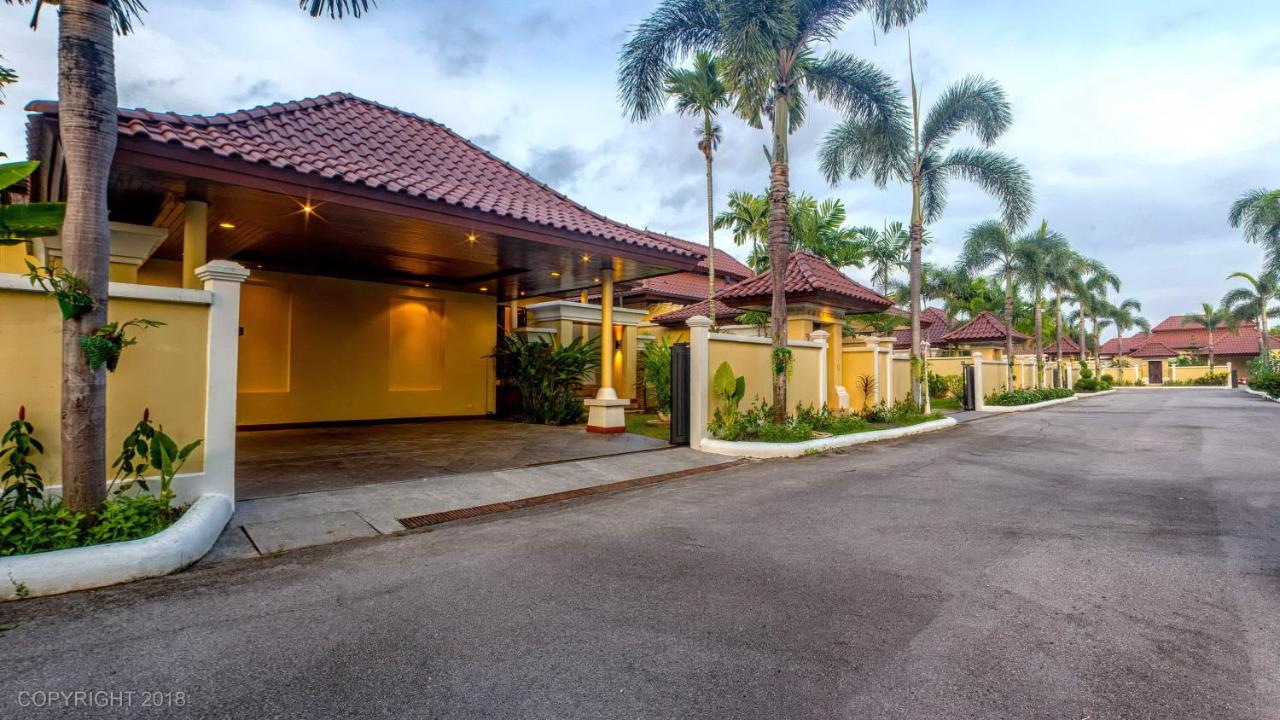 Les Palmares Villas Phuket