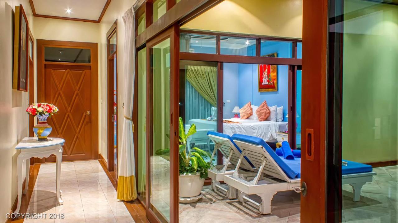 Les Palmares Villas Phuket
