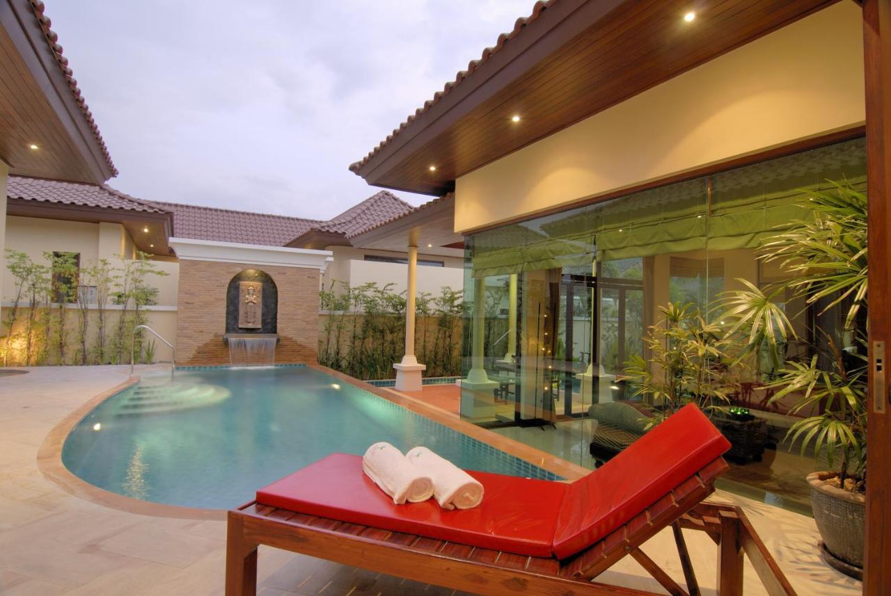 Les Palmares Villas Phuket