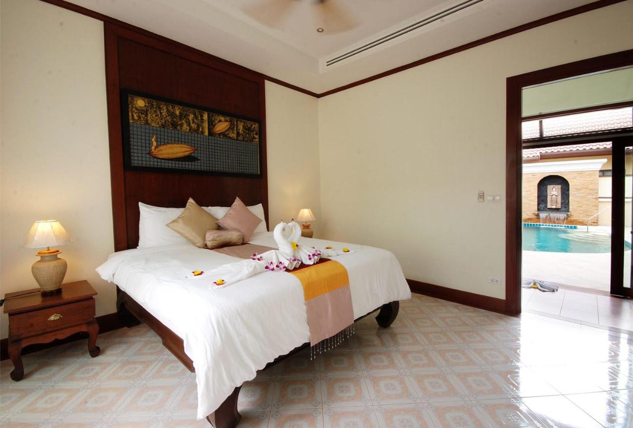 Les Palmares Villas Phuket