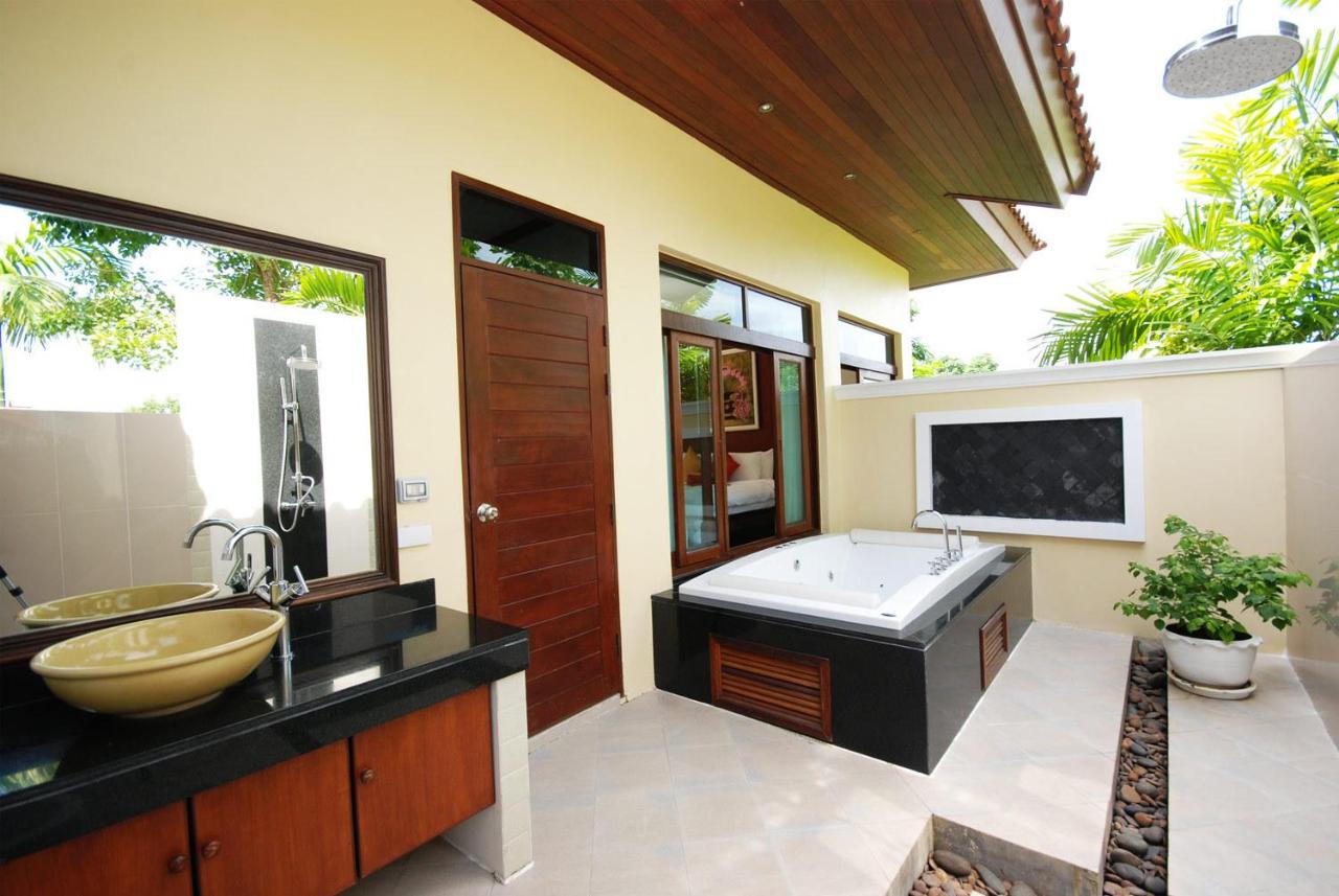 Les Palmares Villas Phuket