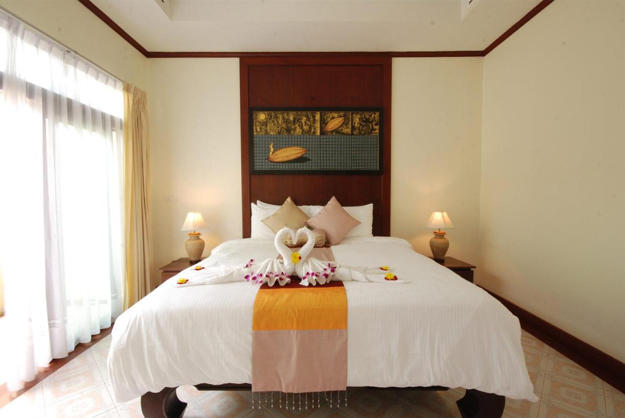 Les Palmares Villas Phuket