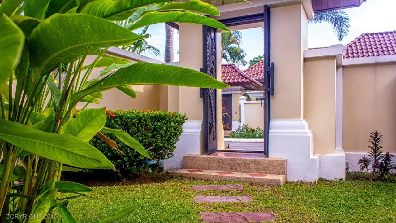 Les Palmares Villas Phuket