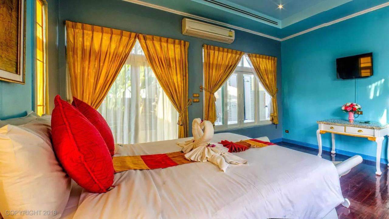 Les Palmares Villas Phuket