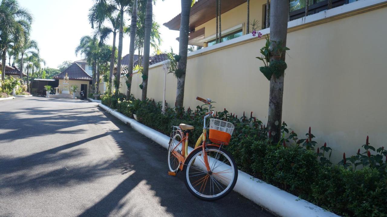 Les Palmares Villas Phuket