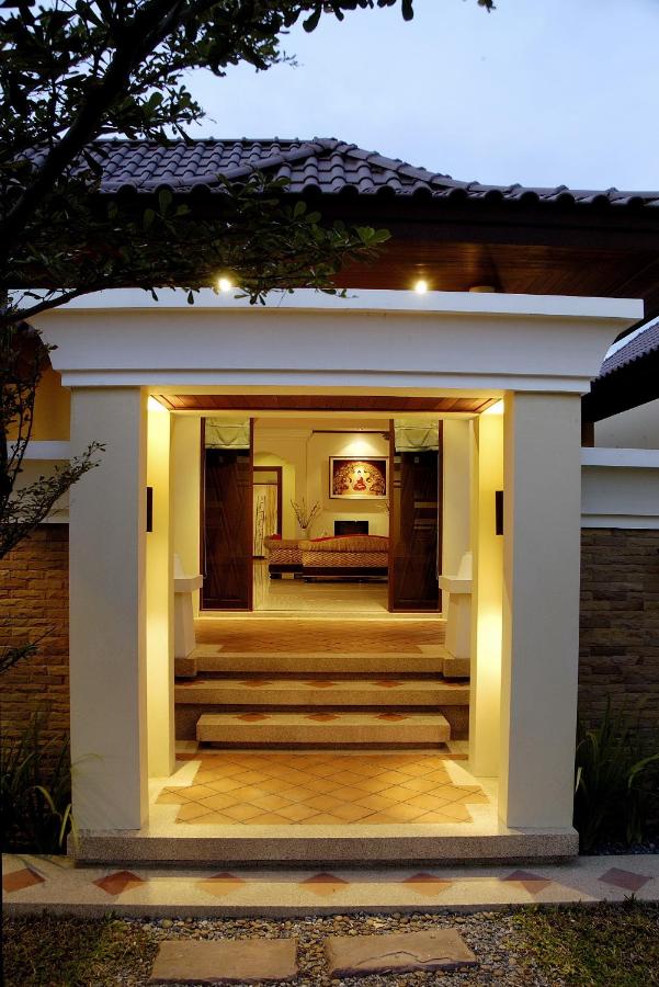 Les Palmares Villas Phuket