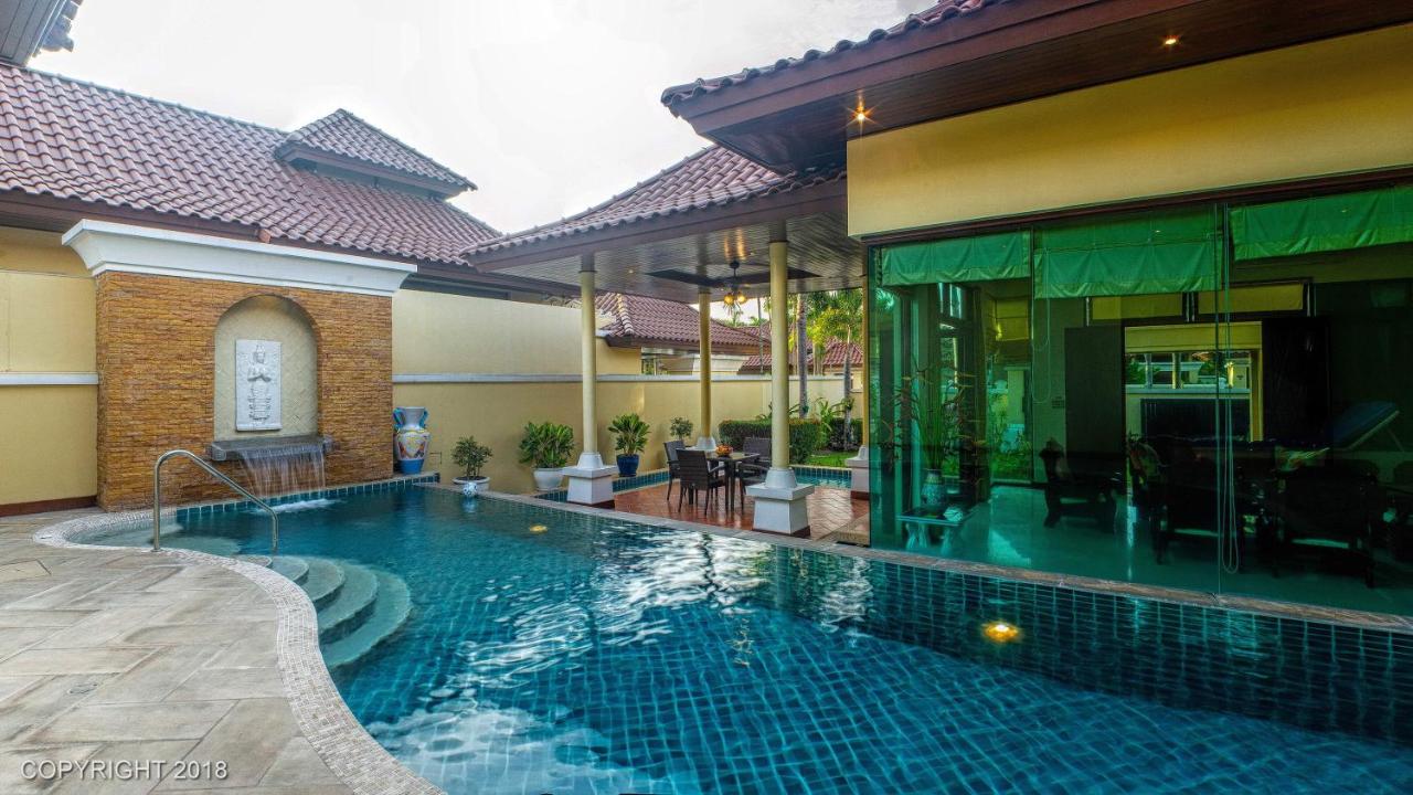 Les Palmares Villas Phuket