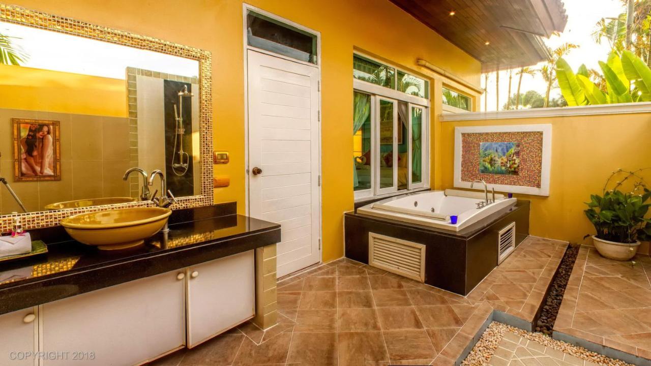 Les Palmares Villas Phuket