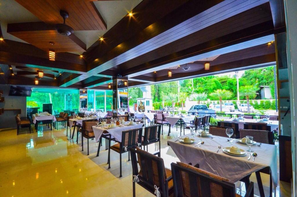 Golden Manora Hotel